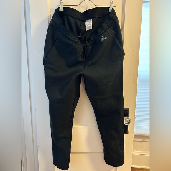 Adidas women’s tapered leg joggers size 2x in 100% cozy thick cotton. - Picture 1 of 5